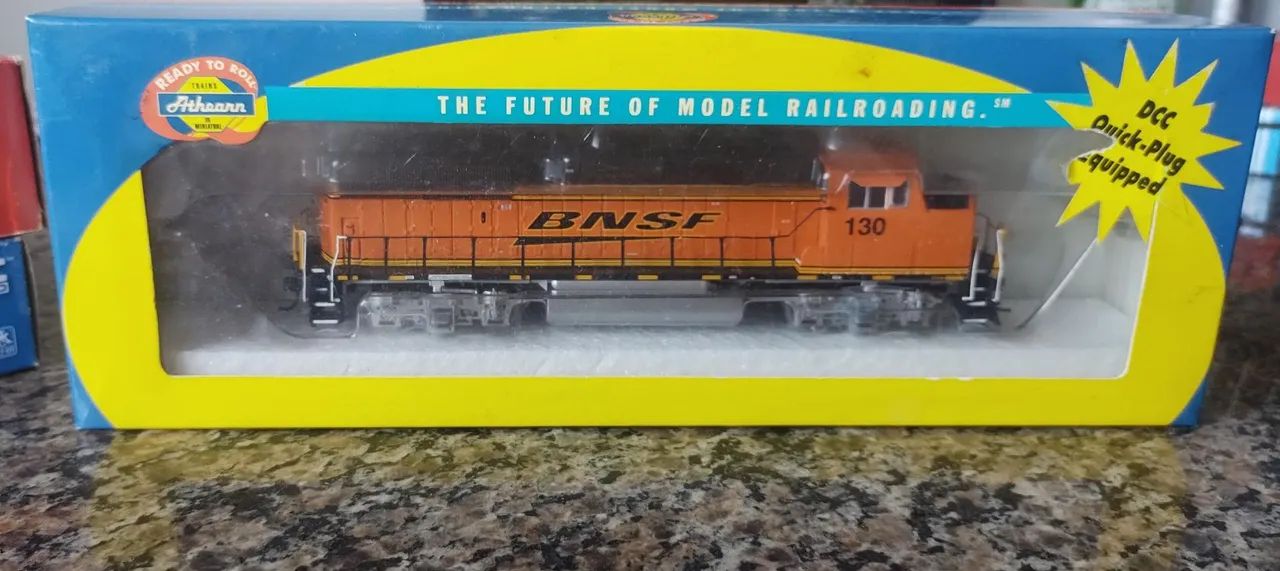 Locomotiva Athearn 