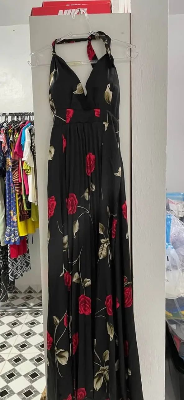 Lote de Vestido Longo de Festa - Foto 2