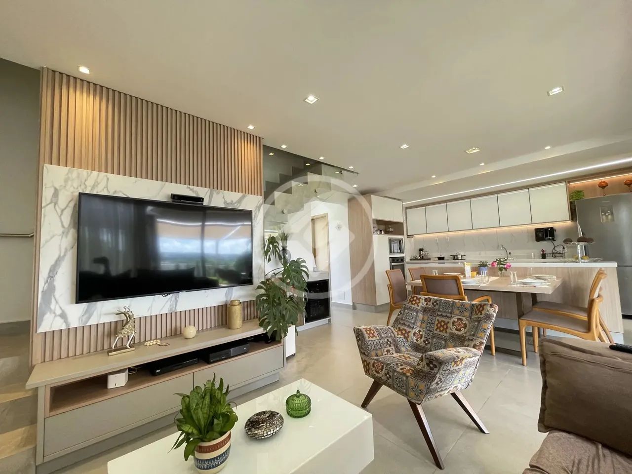 REF:OFFICE2413 Casa no condomínio Jardins Porto, sendo 4 quartos com 181m²,Senador Canedo-