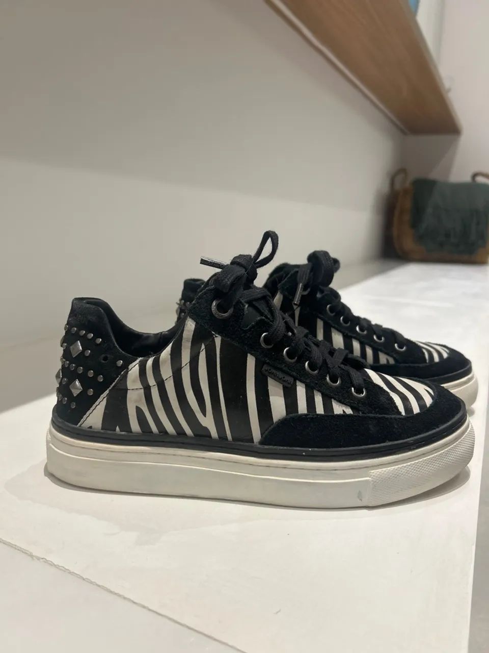 Tênis Zebra JOHNJOHN tam 36