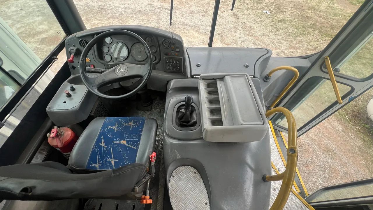 ÔNIBUS TORINO MERCEDES BENZ 0f 1722  - Foto 3
