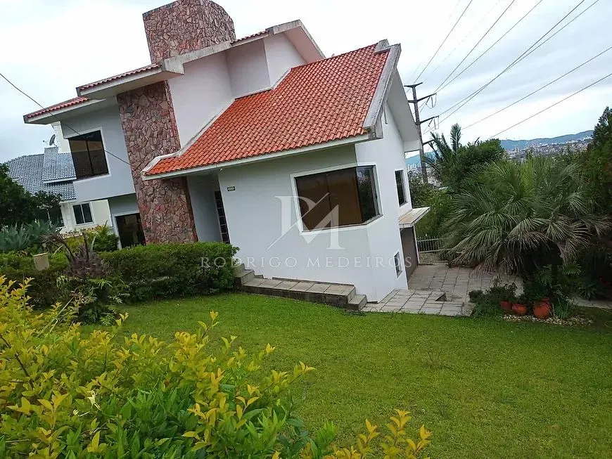 Casa 4 Dormitórios, (2 Suítes), Mobiliado - Bosque das Mansões, São José/C