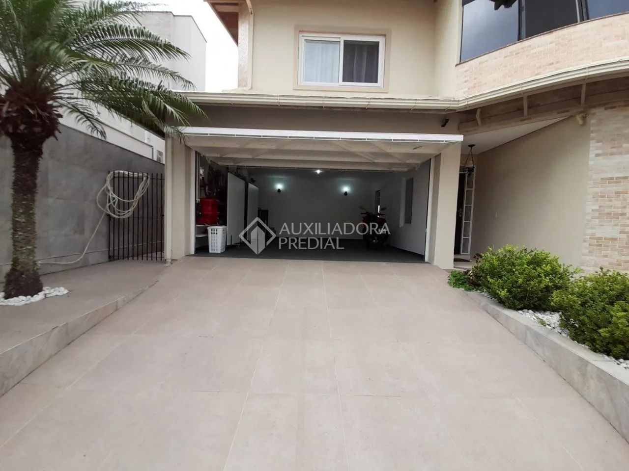 Casa 4D à venda no Santos Dumont em Florianópolis - Foto 4