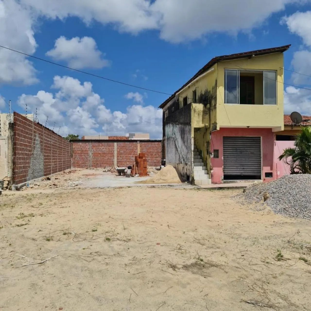 Locação de Terreno / Padrão na cidade de Parnamirim
