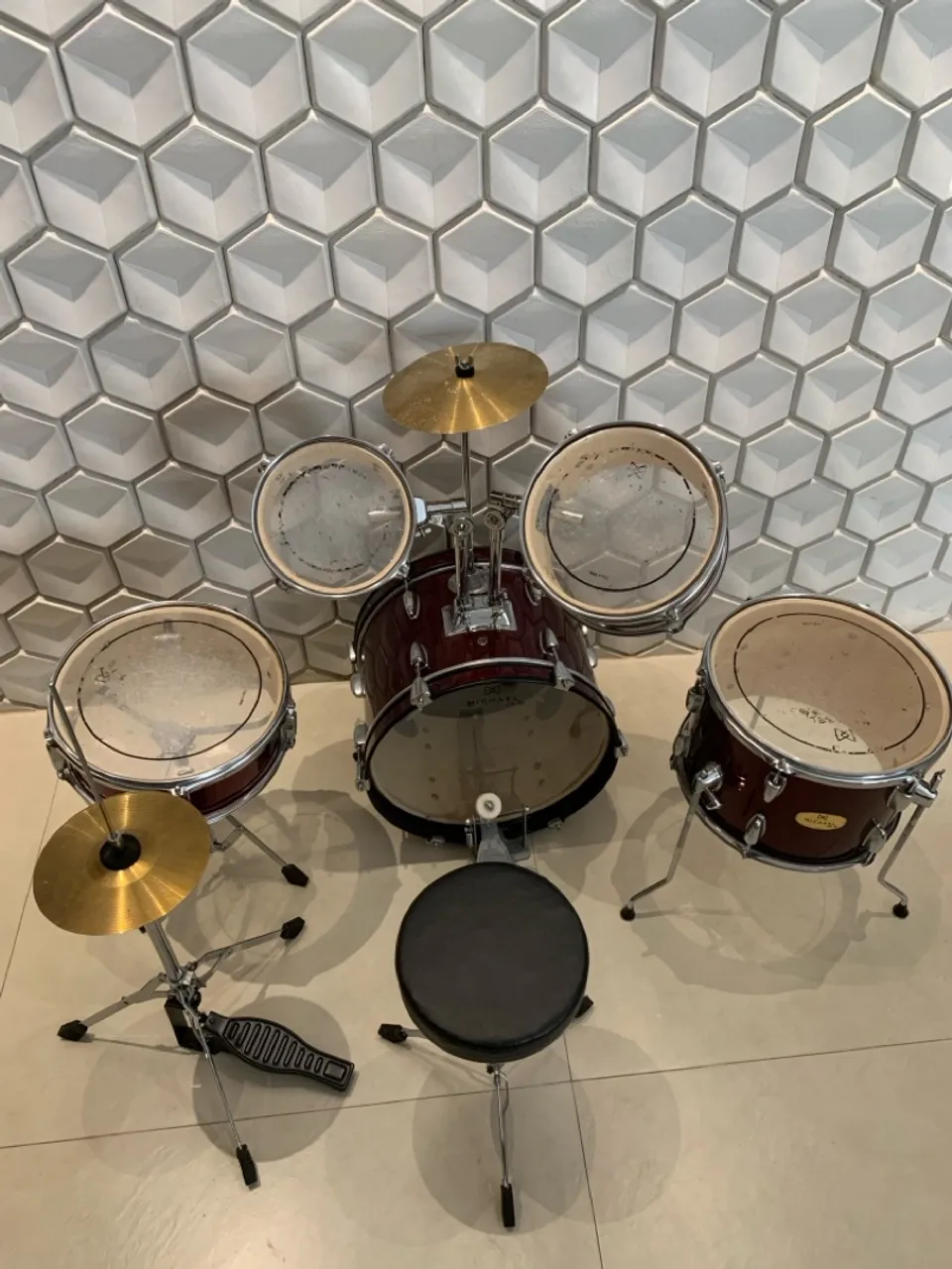 BATERIA MICHAEL MDMC5 INFANTIL BUMBO 16 usada - R$ 1.000,00