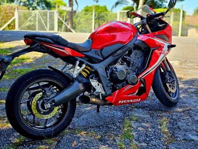 HONDA CBR 650R 2021 - Foto 3