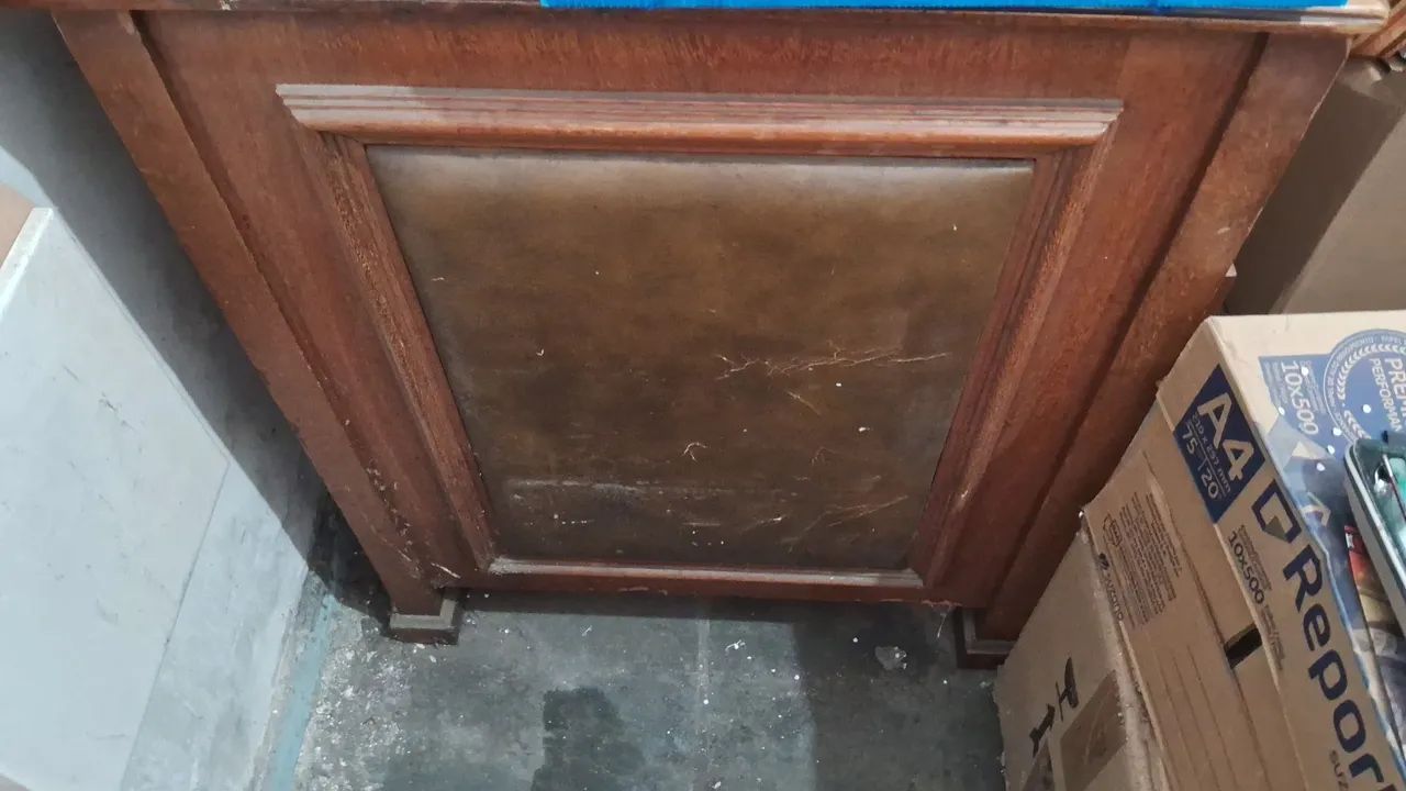 Mesa colonial antiga puxadores de bonze  original