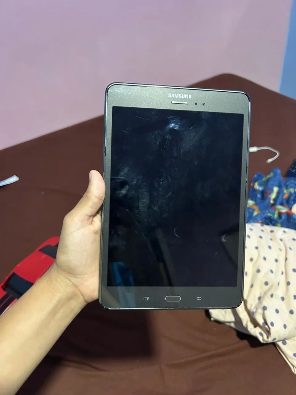 Selling this tablet64169278786435122