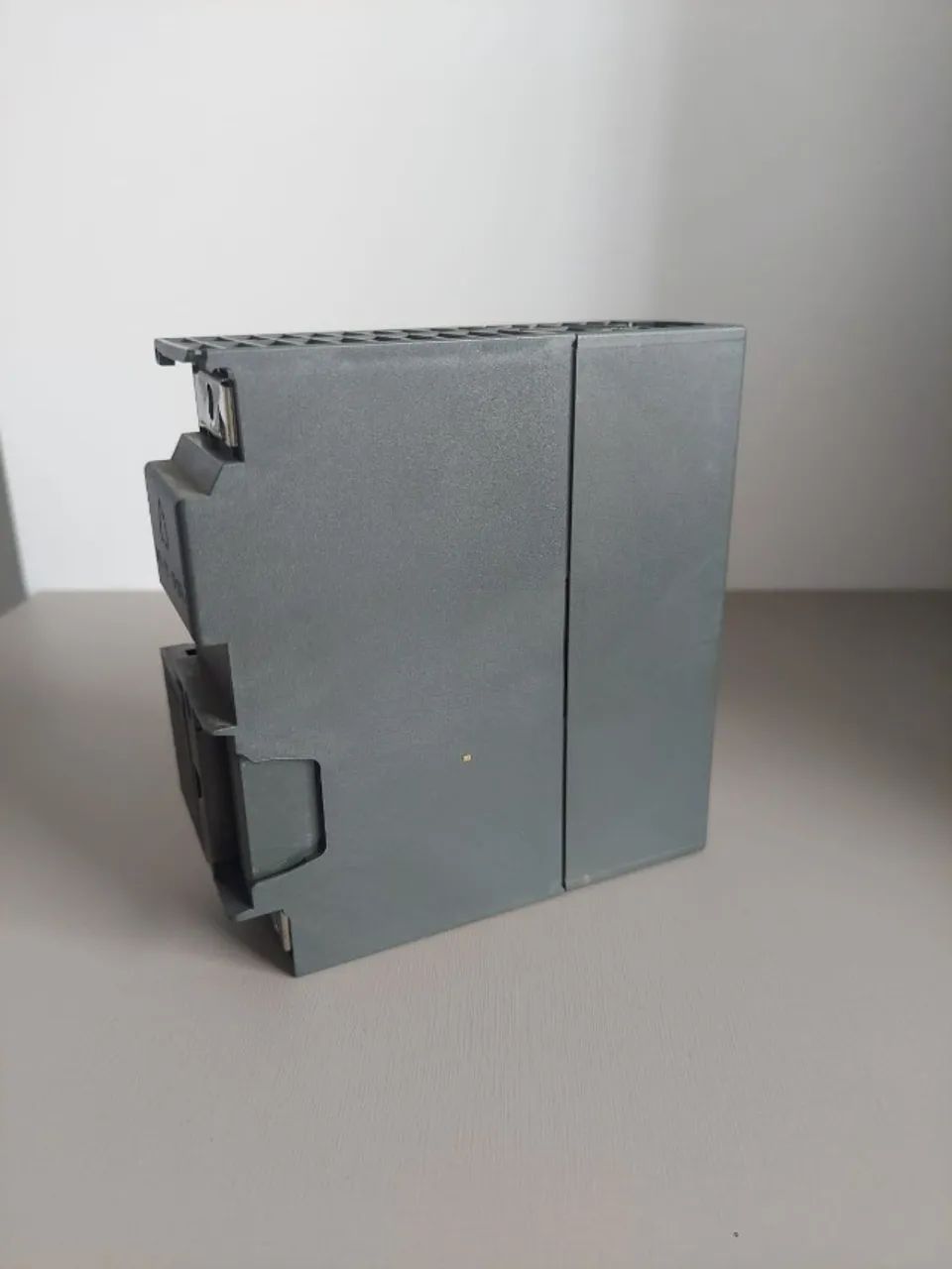 Módulo Entrada Digital 32 Entradas 24 Vcc Simatic S7 300 6ES7 321-1BL00-0AA0 Siemens - Foto 3