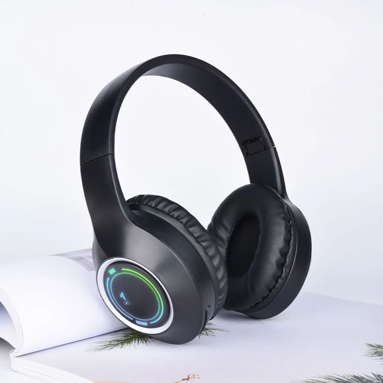 Headphone Bluetooth com LED RGB