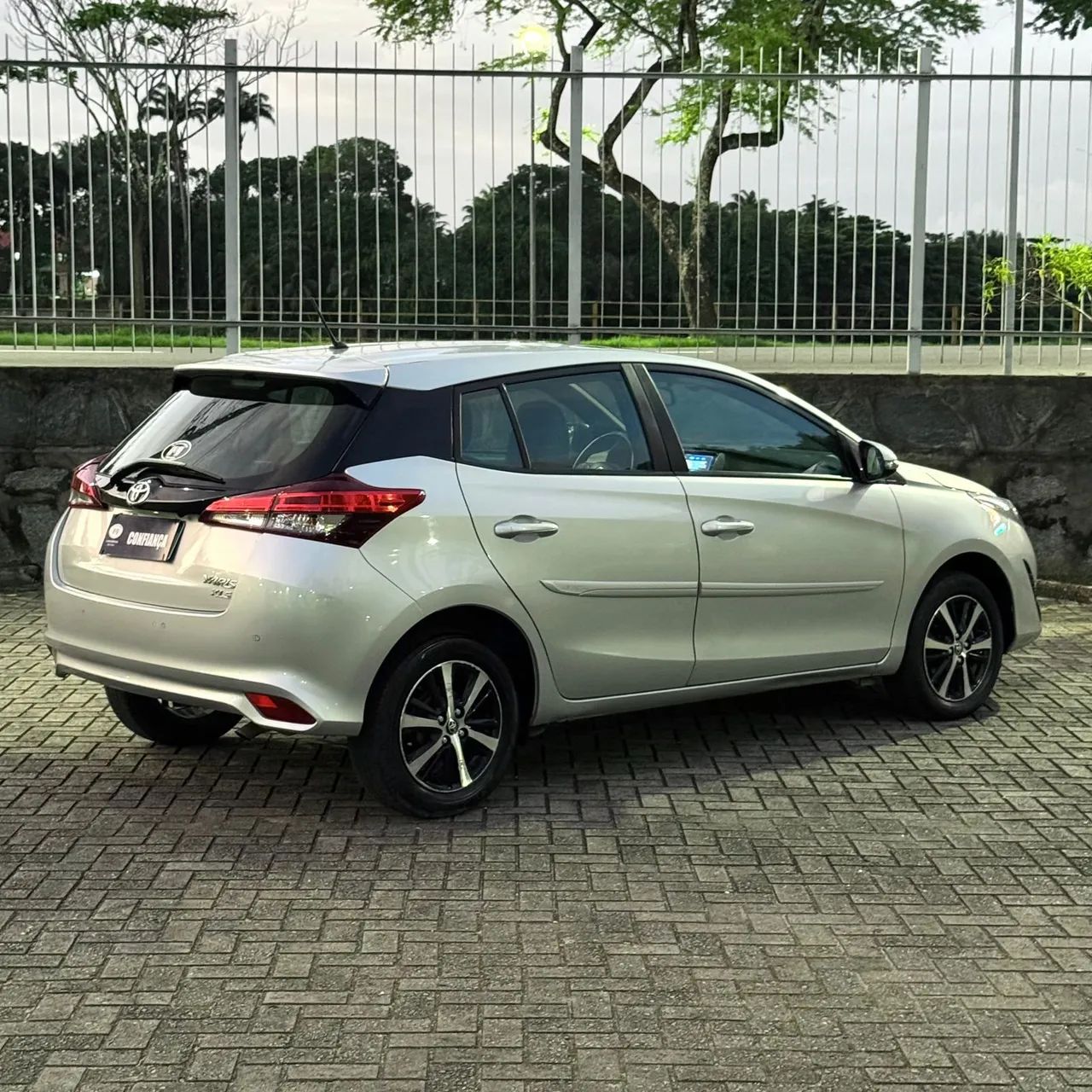 Yaris XLS Connect 1.5 Teto Solar 2022 - Foto 5