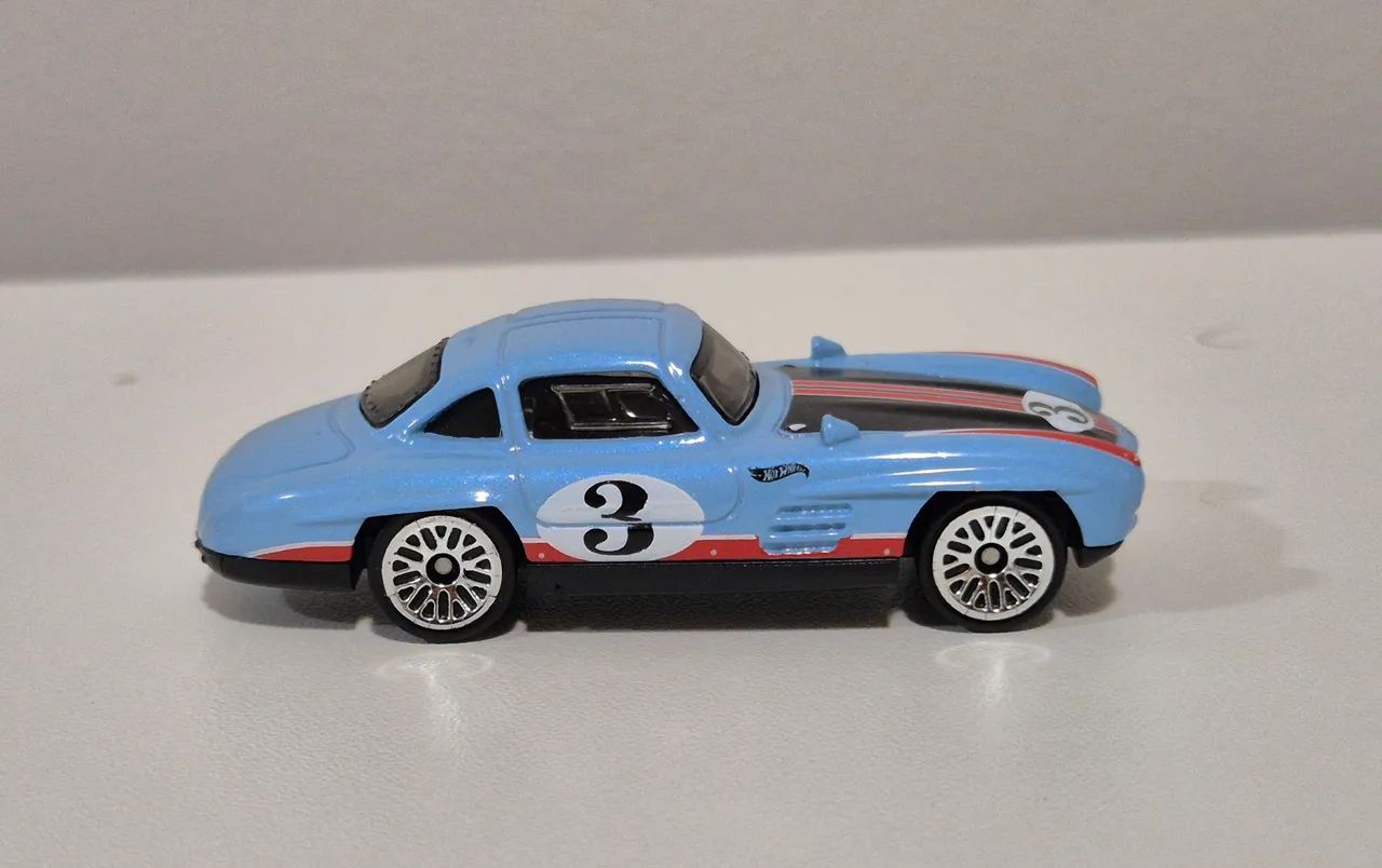 02 Hot Wheels Mercedes-Benz 300 SL - Antiguidades - Tingui