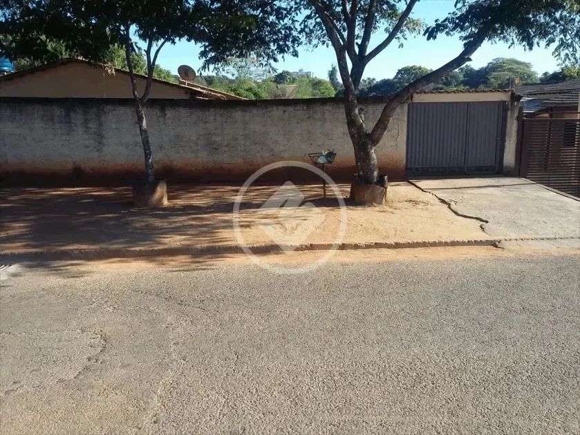 REF: Office2049 Chácara no Mansões Paraíso com 3.020m², Aparecida de Goiânia-GO codigo: 25