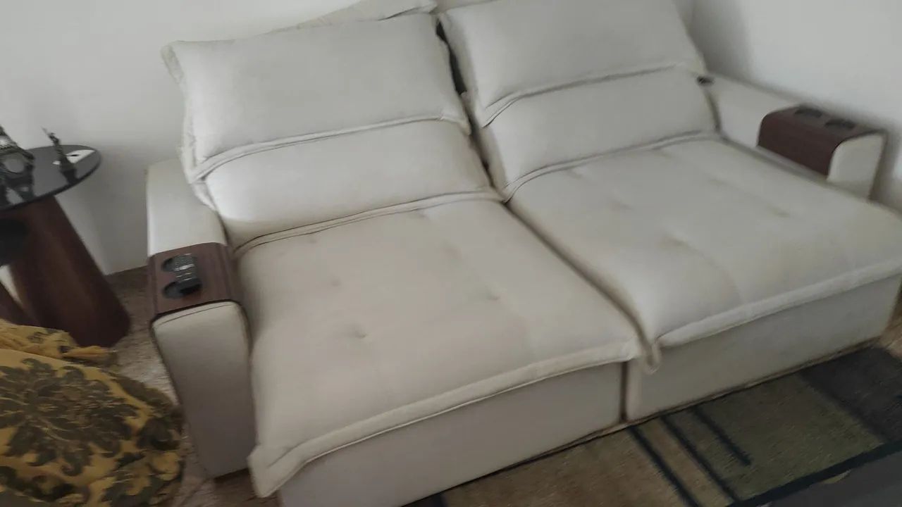 Tapeçaria reformas de sofás  - Foto 4