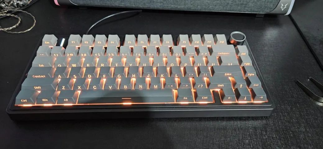 Teclado Mecânico AULA F75 Versao Gradient Black, Switch Reaper Axis