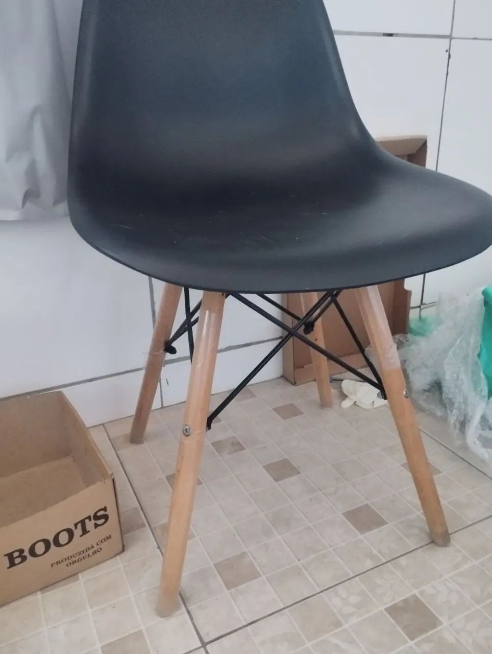Vendo cadeira usada, em ótimo estado.  - Foto 2