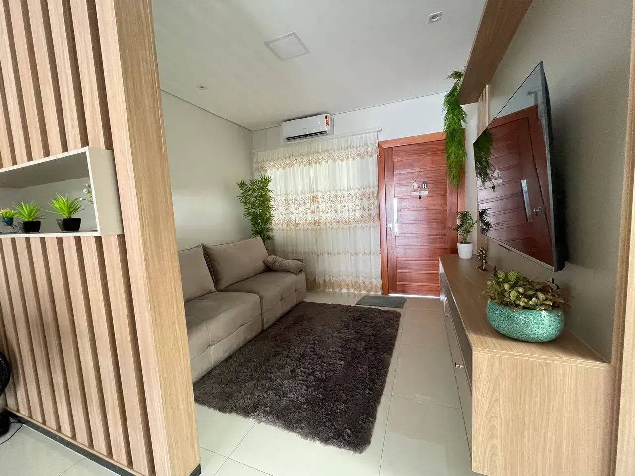Linda Casa a Venda com 3/4 e Piscina no Parque Ohara - Foto 3