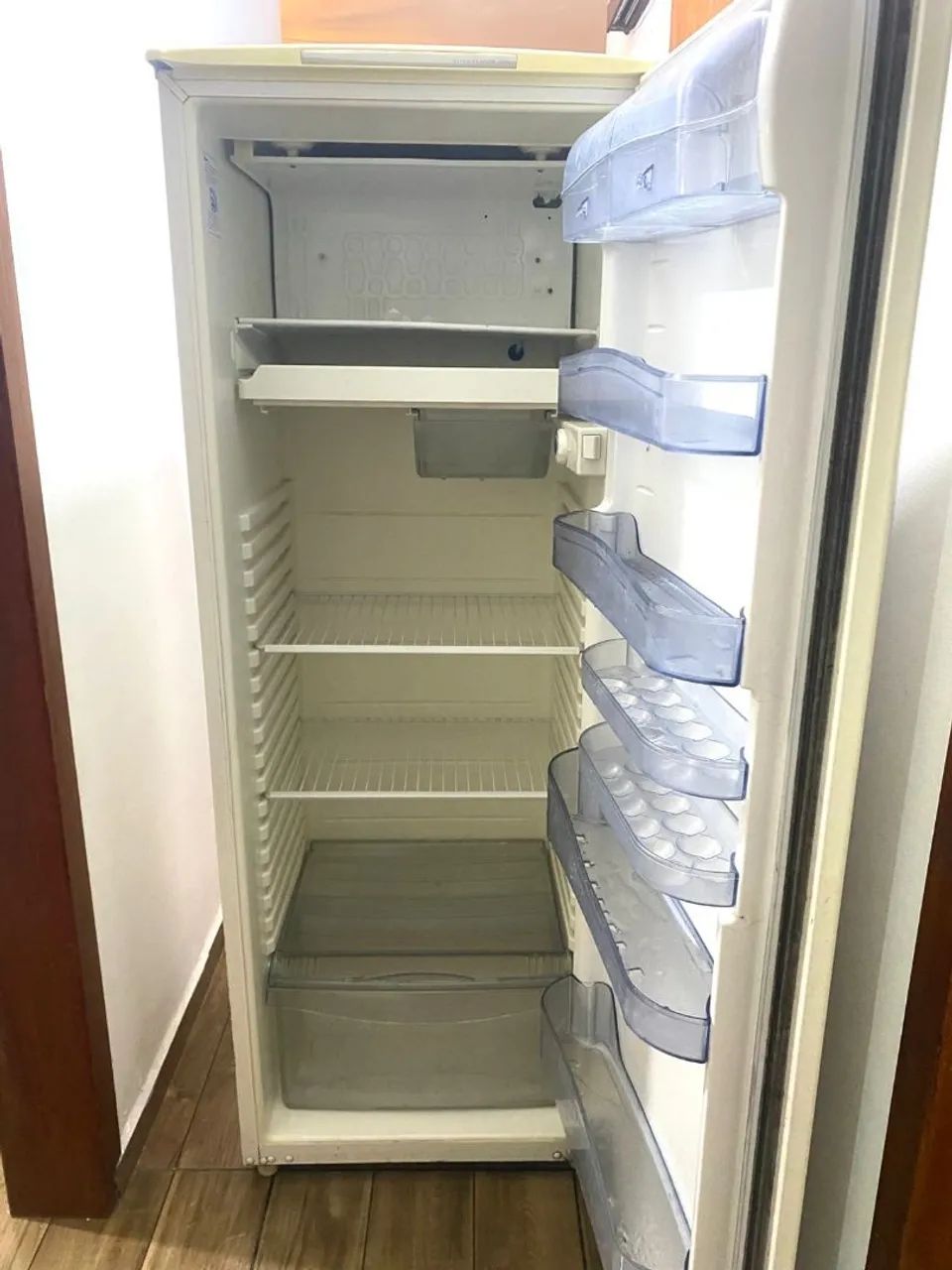 Geladeira cônsul 350lt - Foto 2