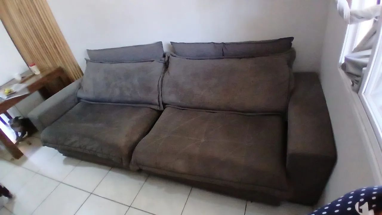Vendo sofá 6 lugares R$ 800.0065746292887043125