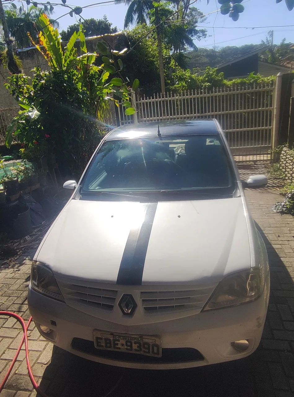 Renault Logan Expression Hi-flex 1.6 8V 4P 2008 - Foto 4