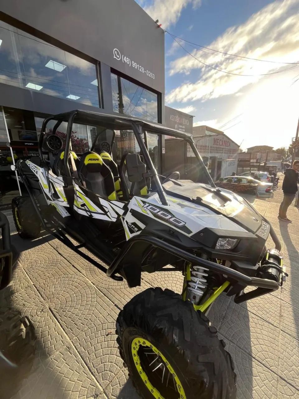 UTV Polaris RZR 1000 cc ano 2018 - Foto 5