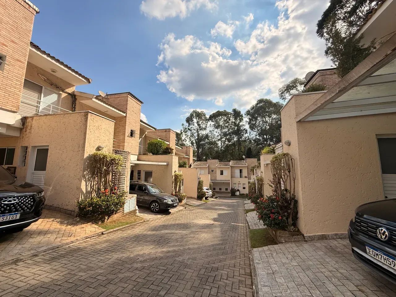 Casa de condomínio à venda com 145m², 3 quartos e 2 vagas