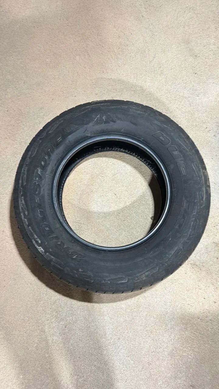 Pneus Bridgestone 255/70-R17 - Foto 5