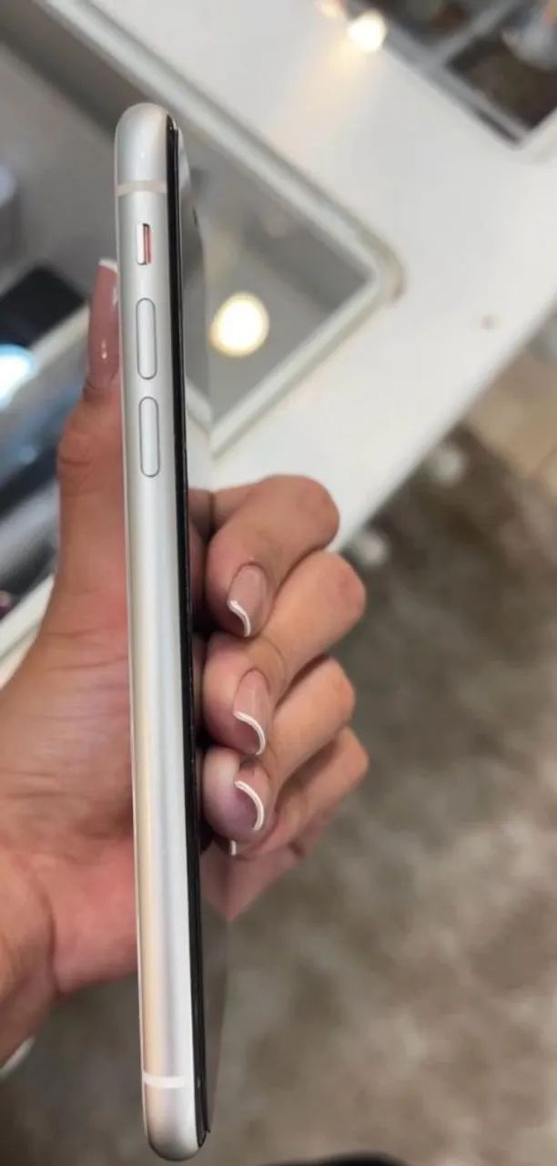 iPhone 11 seminovo  - Foto 3