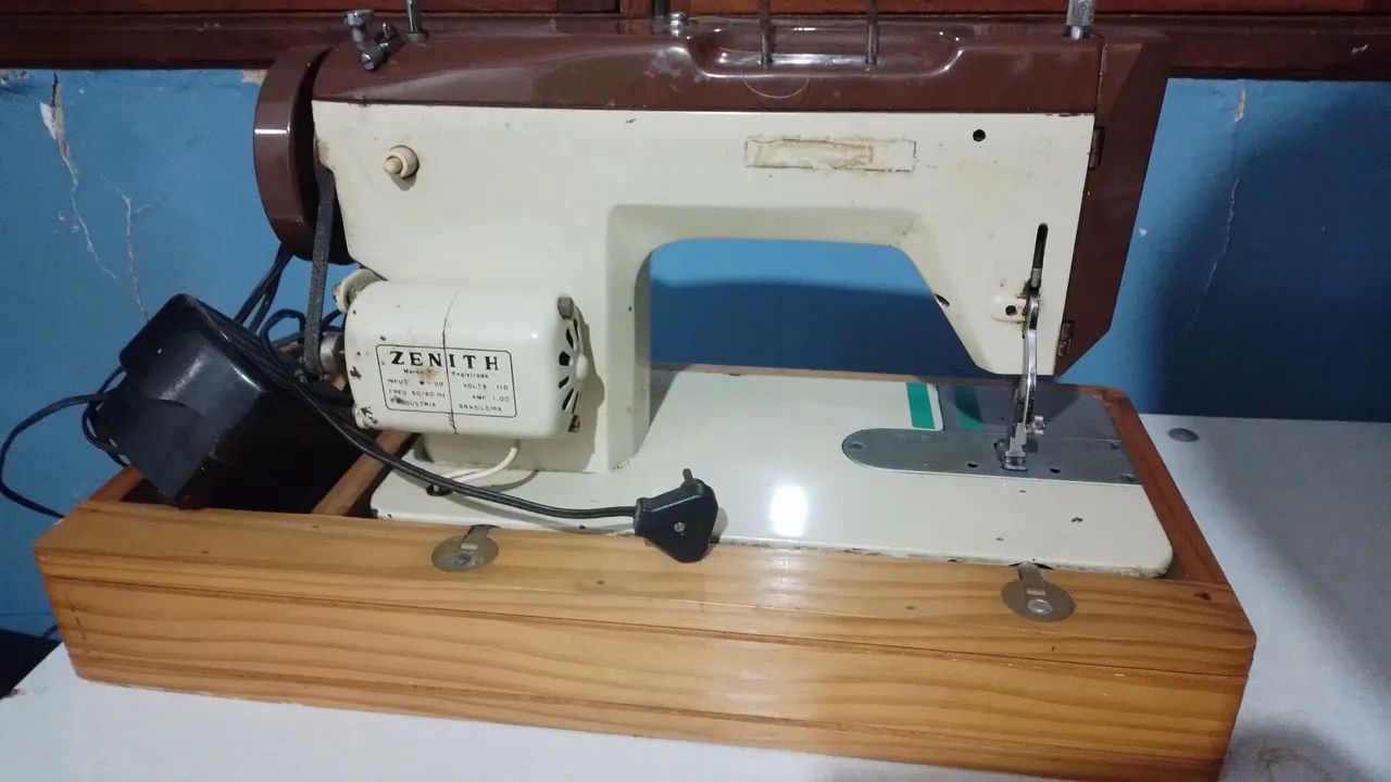 Maquina de costura Vigorelli  - Foto 3