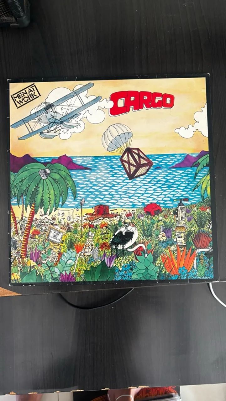 Cargo da banda australiana Men at Work