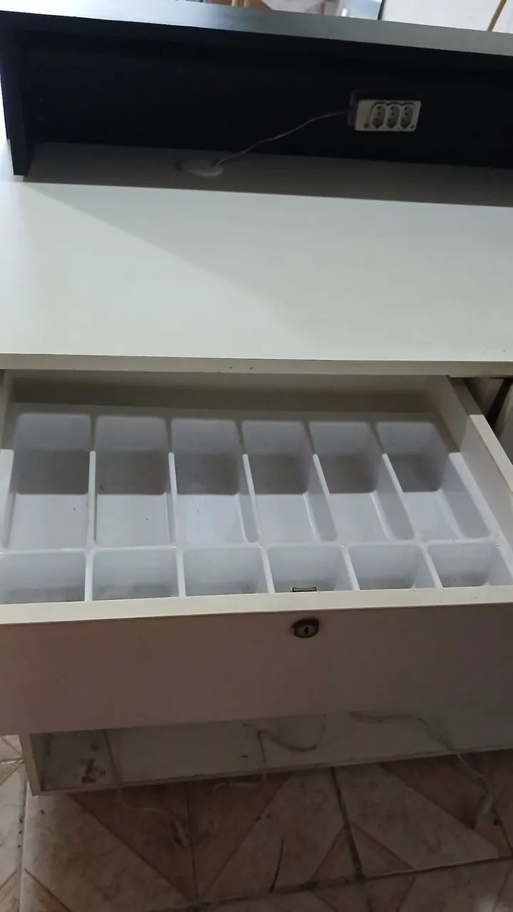 Balcão em MDF - Foto 5