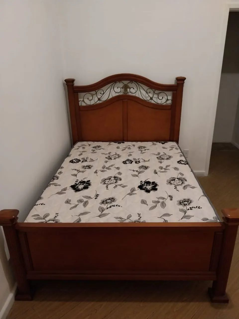 Conjunto de móveis de quarto.