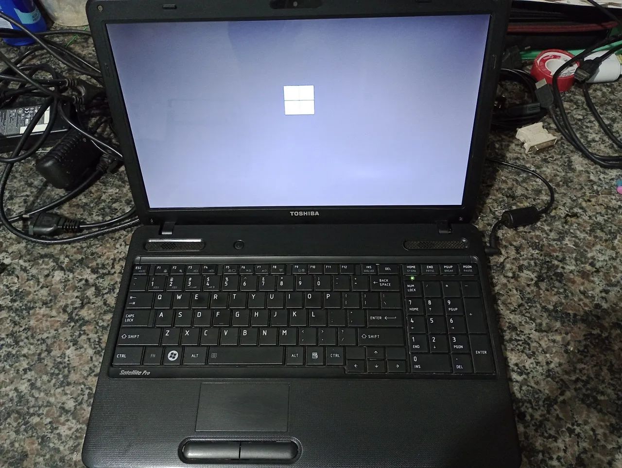 Vendo Notebook Toshiba - Foto 5