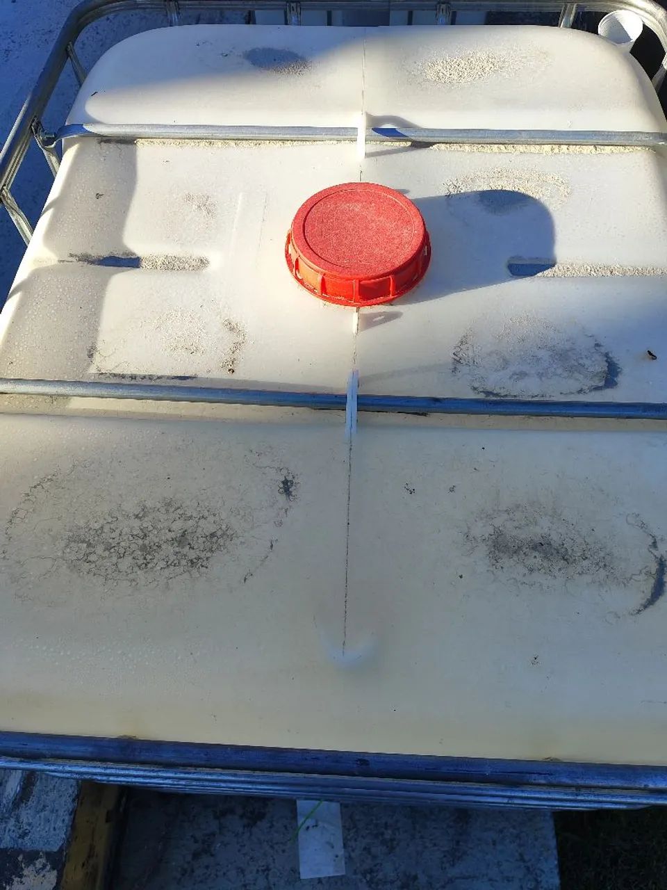 Contentores, IBCs, caixas de mil litros * - Foto 3