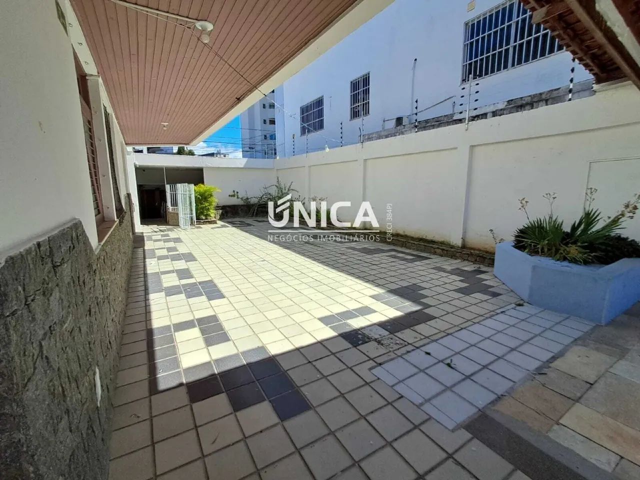 Compre Casa na R. Riachuelo, Bairro São José - Foto 5
