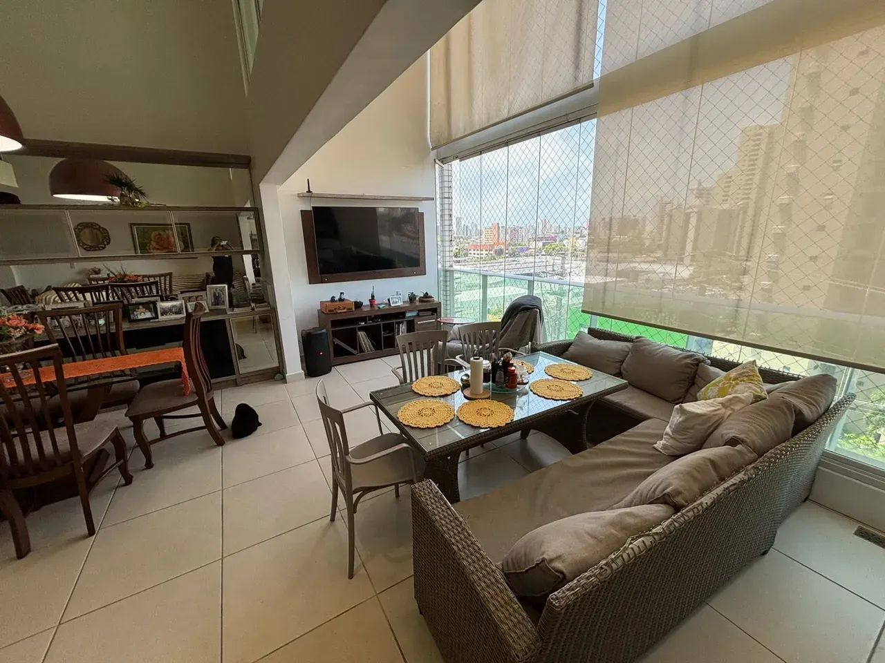 Belissimo Apartamento Alto Padrão 5/4 Sendo 04 Suites + Dependência 192M² - No Edificio Vi - Foto 2