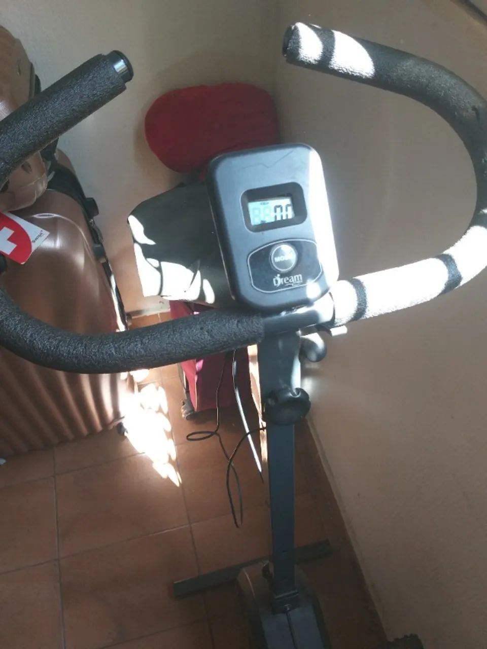 Bicicleta  de exercícios  - Foto 2