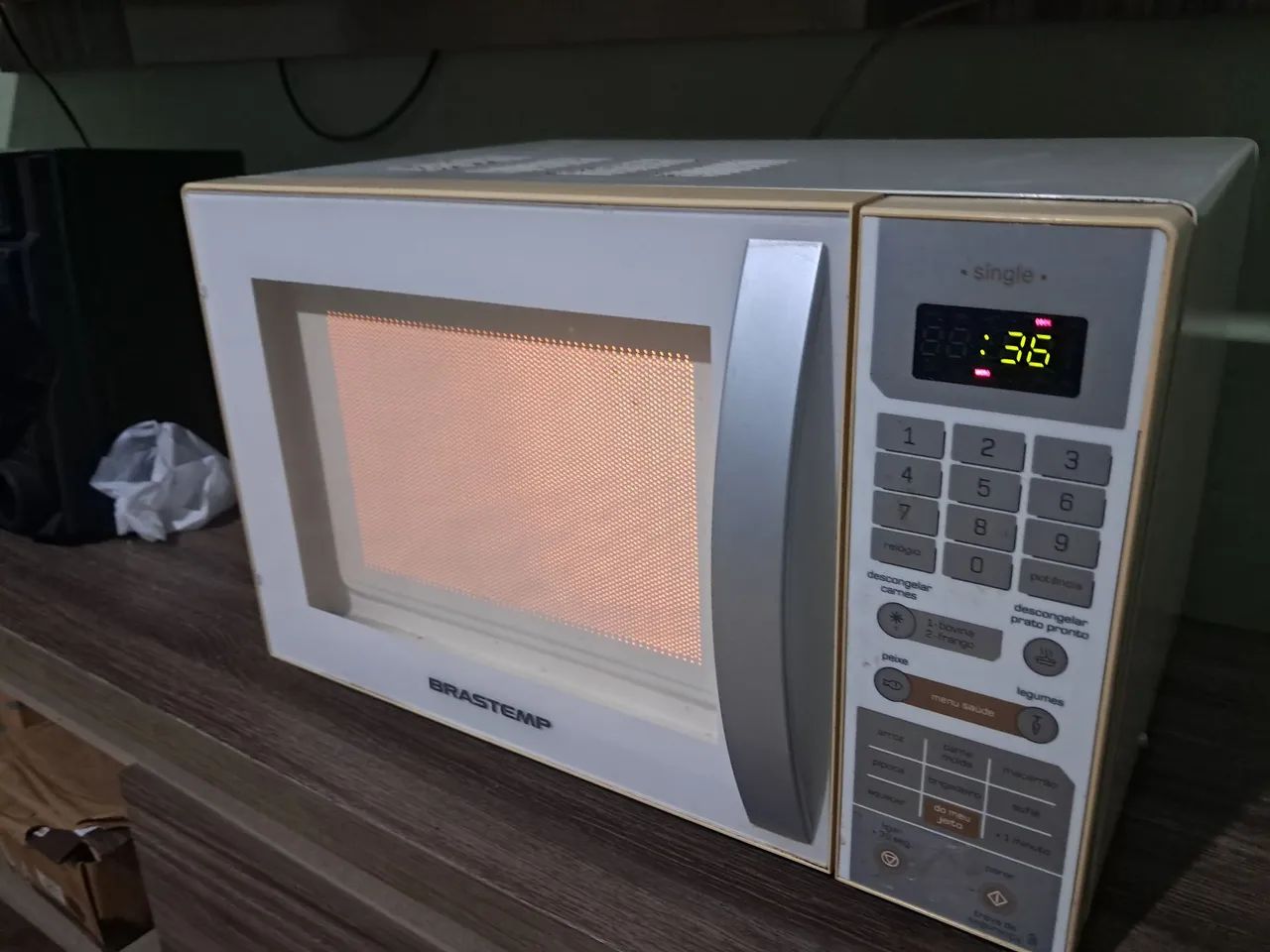 Microondas brastemp 18 litros - Foto 4