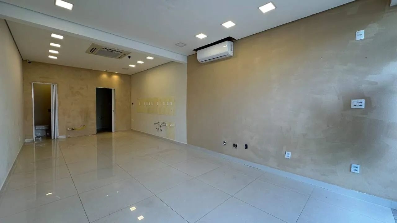 Sala Comercial para Locação na Praia Brava | Edifício Solares da Brava, 70m² - Foto 4
