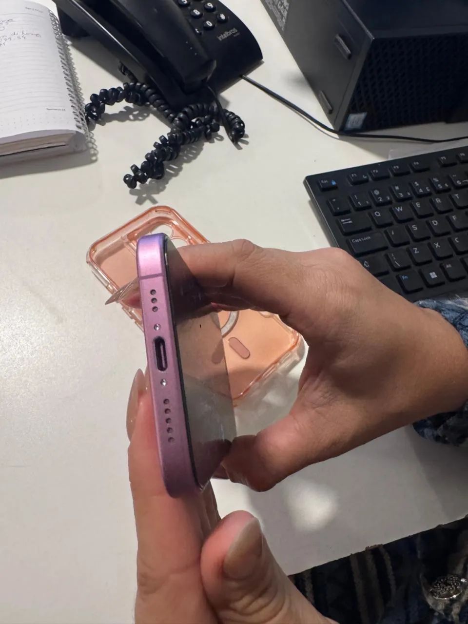 Vendo iPhone 16 Rosa (256 GB)  - Foto 2