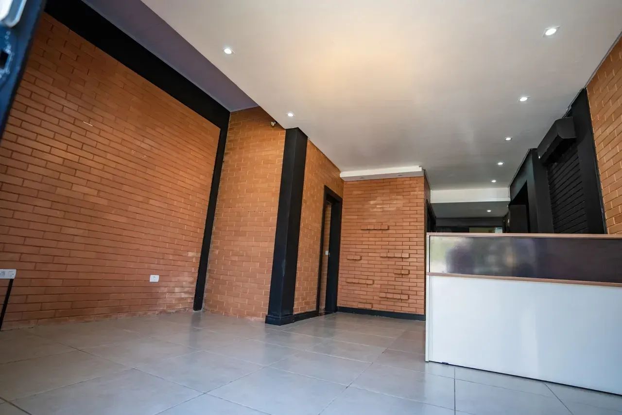 LOCAÇÃO COMERCIAL | SALA COM 220 M² E 8 AMBIENTES | CENTRO DE TIJUCAS/SC - Foto 5