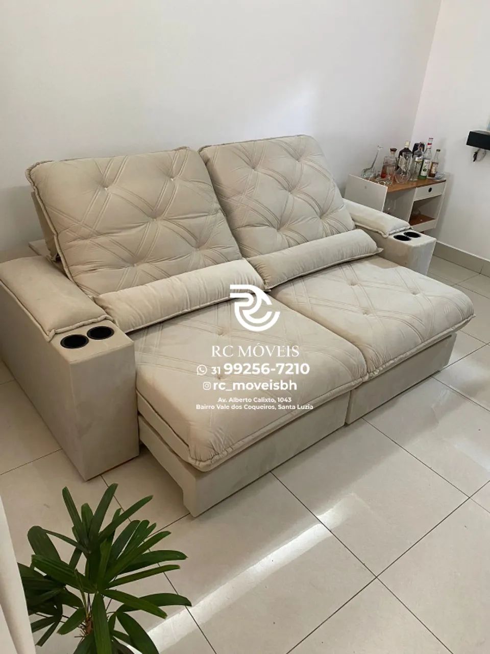 Sofá Retrátil Reclinável Cuiabá com Porta Copos D33 Molas Ensacadas - Foto 5