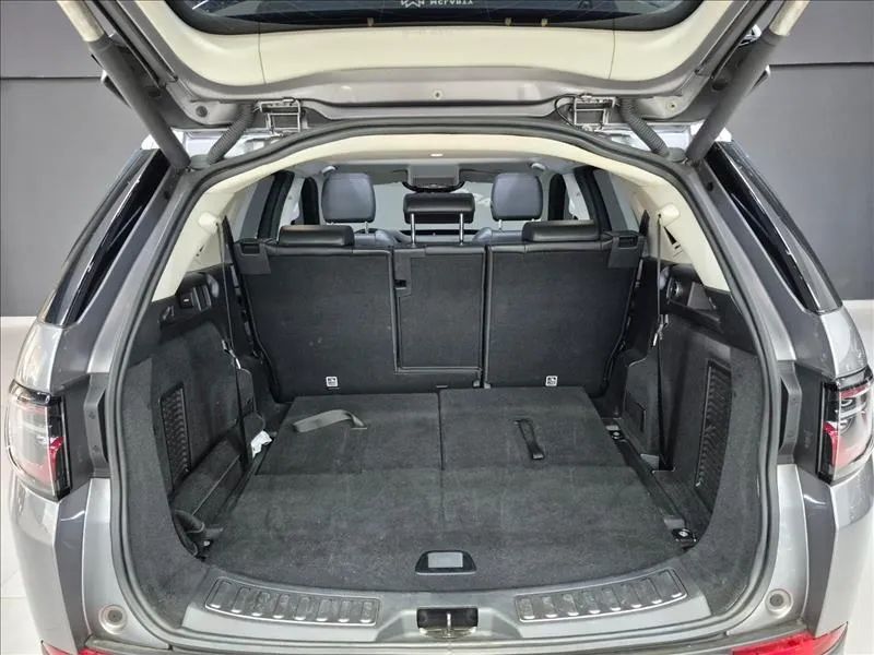Land Rover Discovery Sport SE 2.0 4X4 Aut., foto 7 de 16