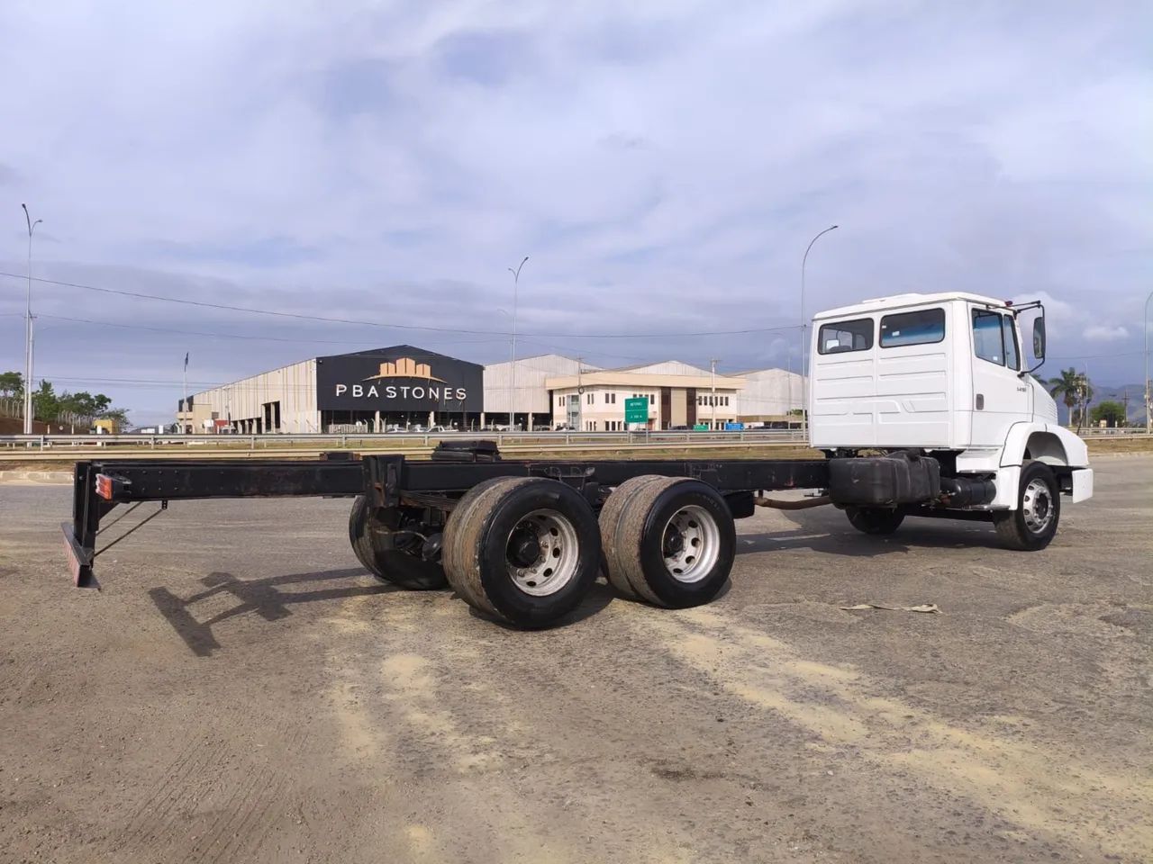 MB 1418 TRUCK  - Foto 2