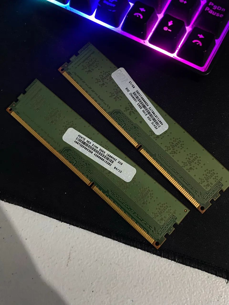 Kit 2x Memória ram 2GB ddr3 1600mhz - Foto 2