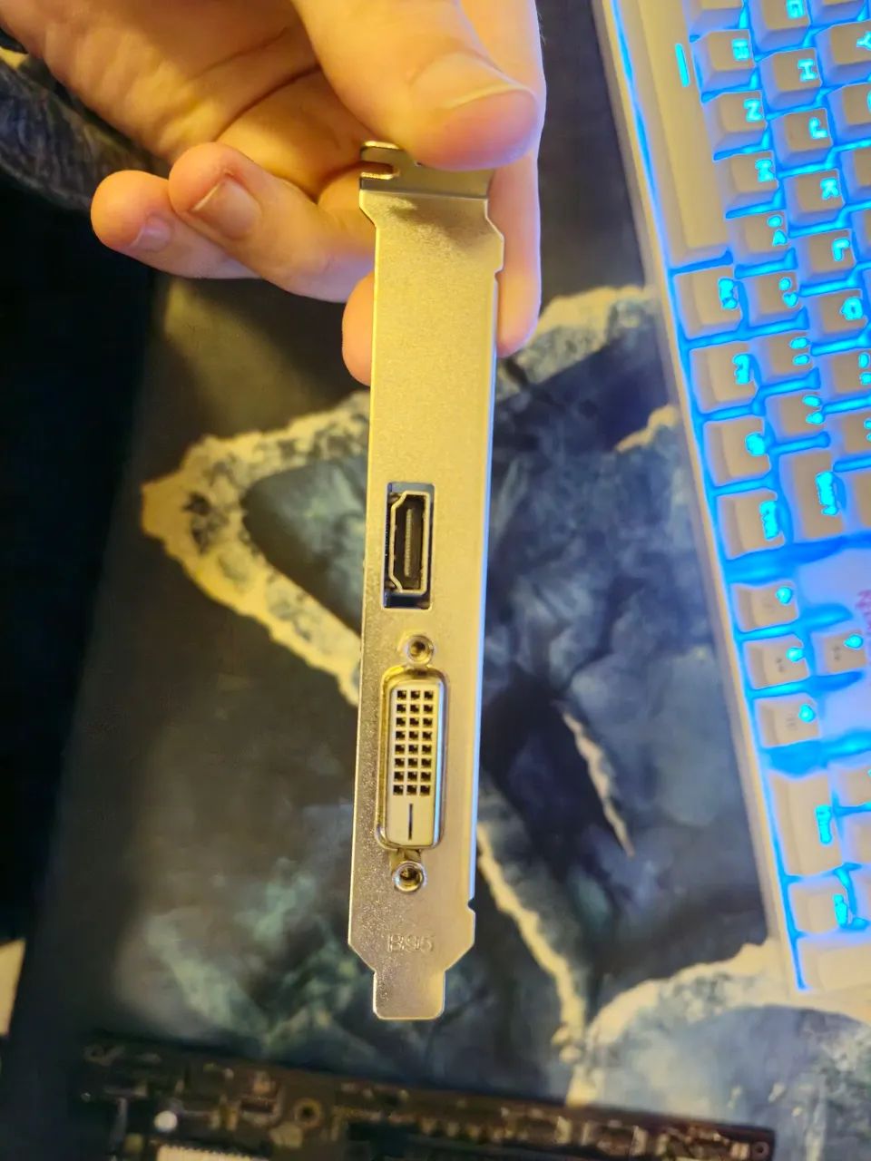NVIDIA GT1030 2GB afox - Foto 2