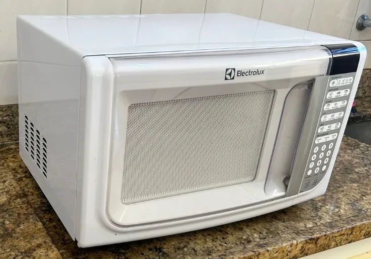 MICRO-ONDAS ELECTROLUX 