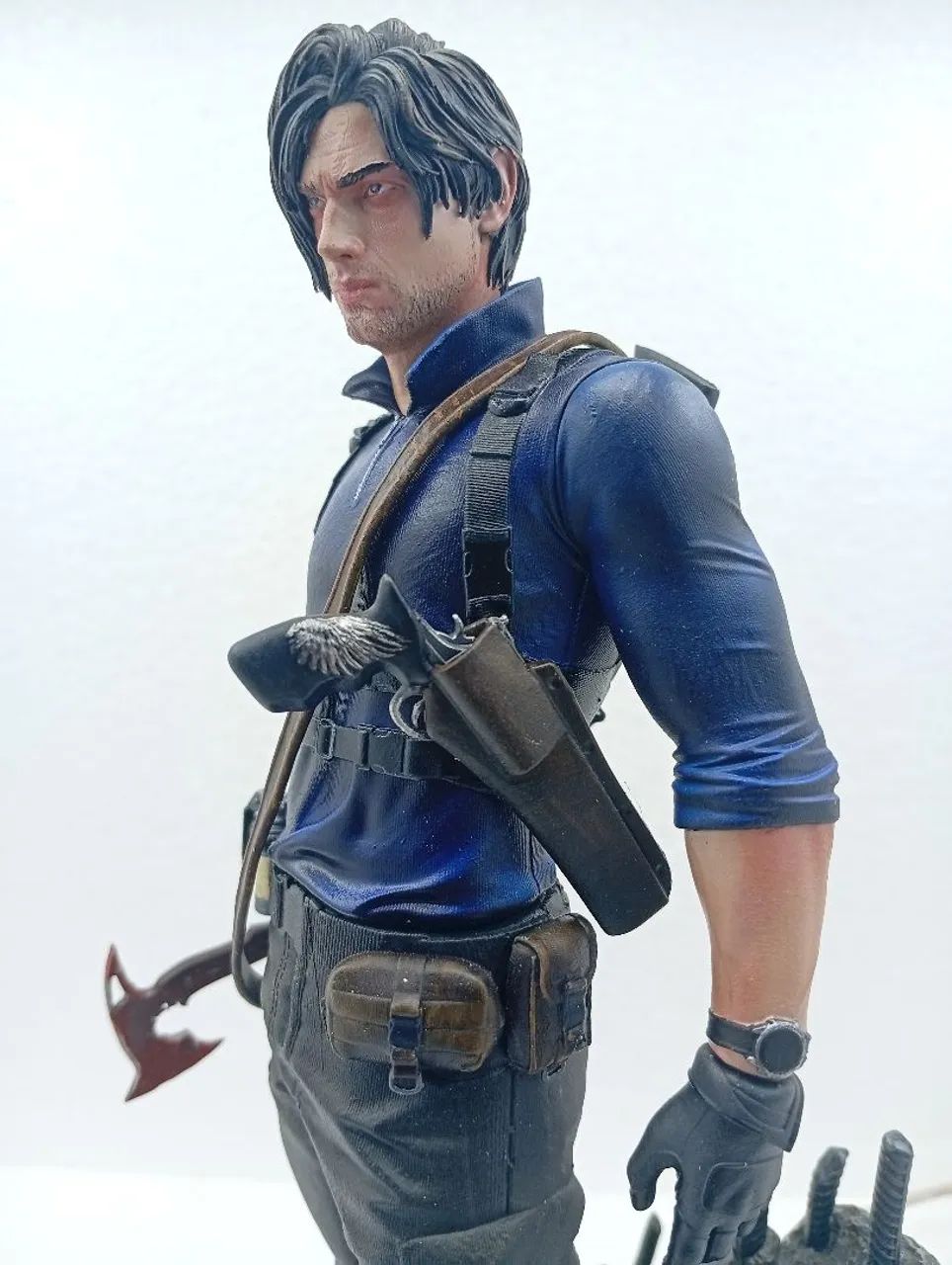 LEON KENNEDY Residente evil réquiem  - Foto 4