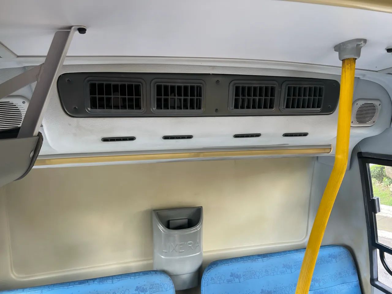 Micro ônibus VOLARE V8L 2013 Com Ar Condicionado  - Foto 8