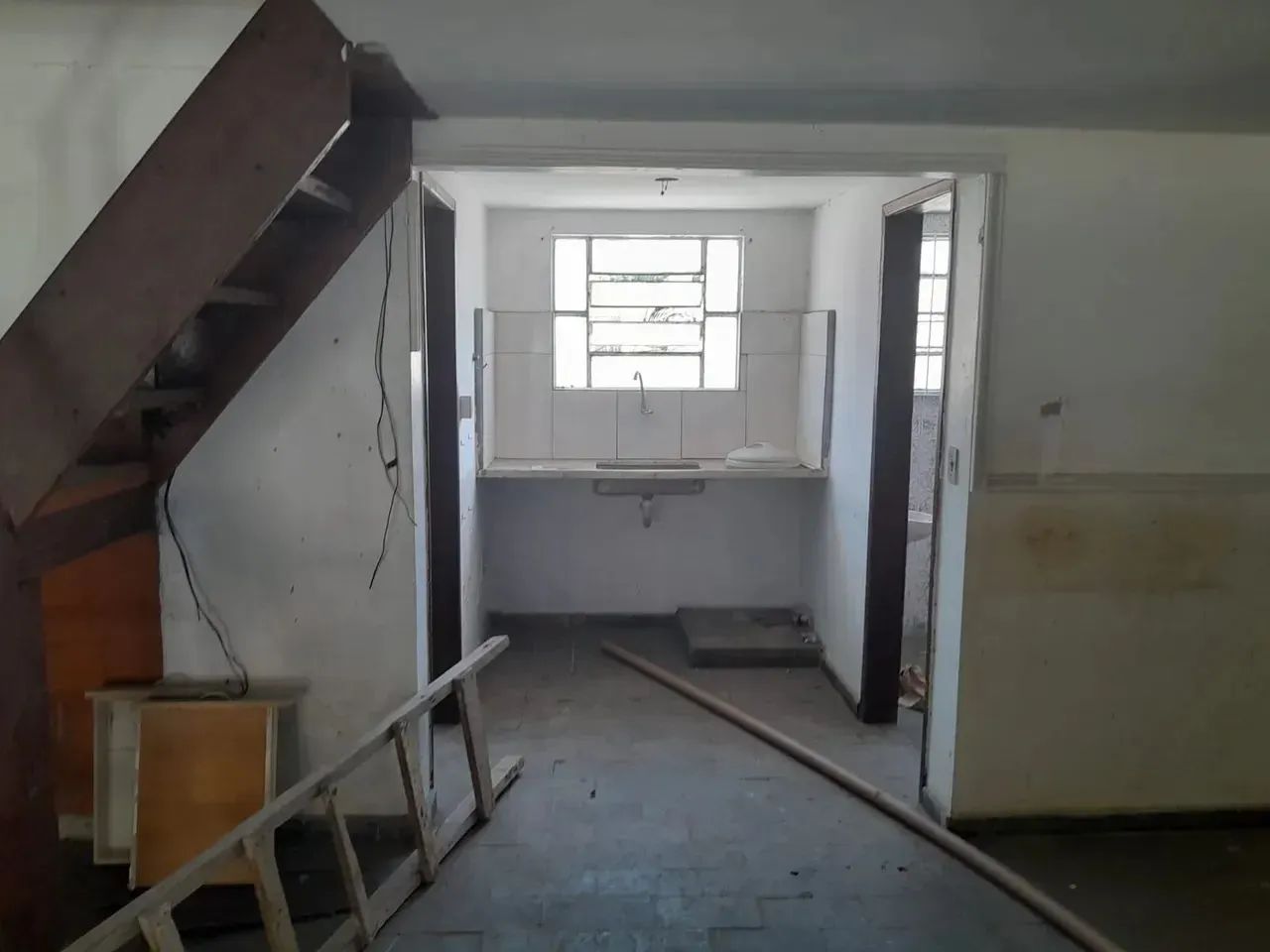 Excelentíssima loja com 100 metros quadrados em Itaipu - Niterói - RJ !!! - Foto 9